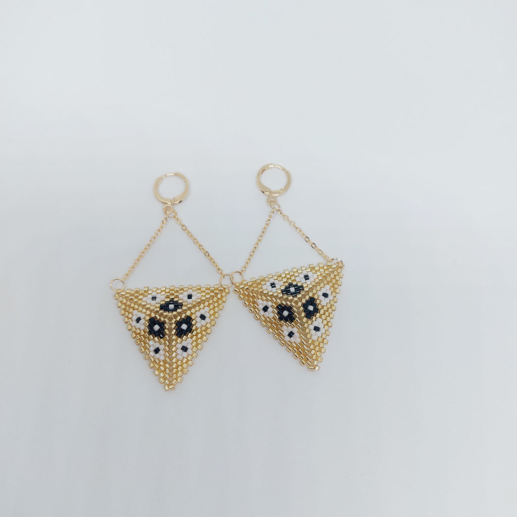 Boucles d'oreilles triangle Doré